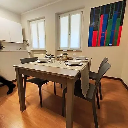 La Casa Al In Centro Storico Ξενοδοχείο Omegna
